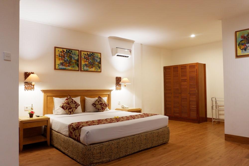 Seminyak Paradiso Hotel Luaran gambar