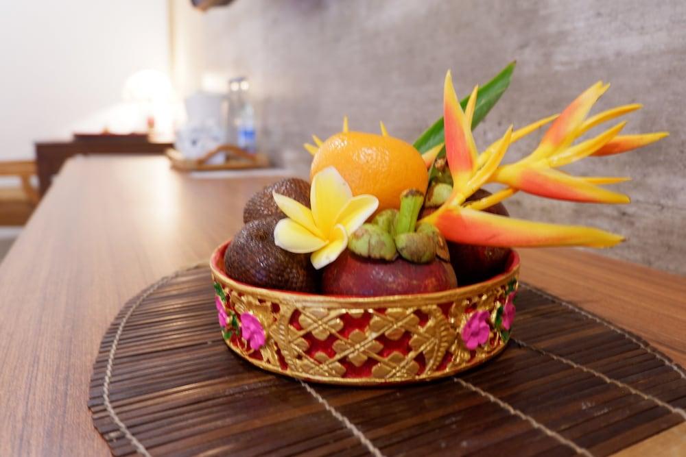 Seminyak Paradiso Hotel Luaran gambar