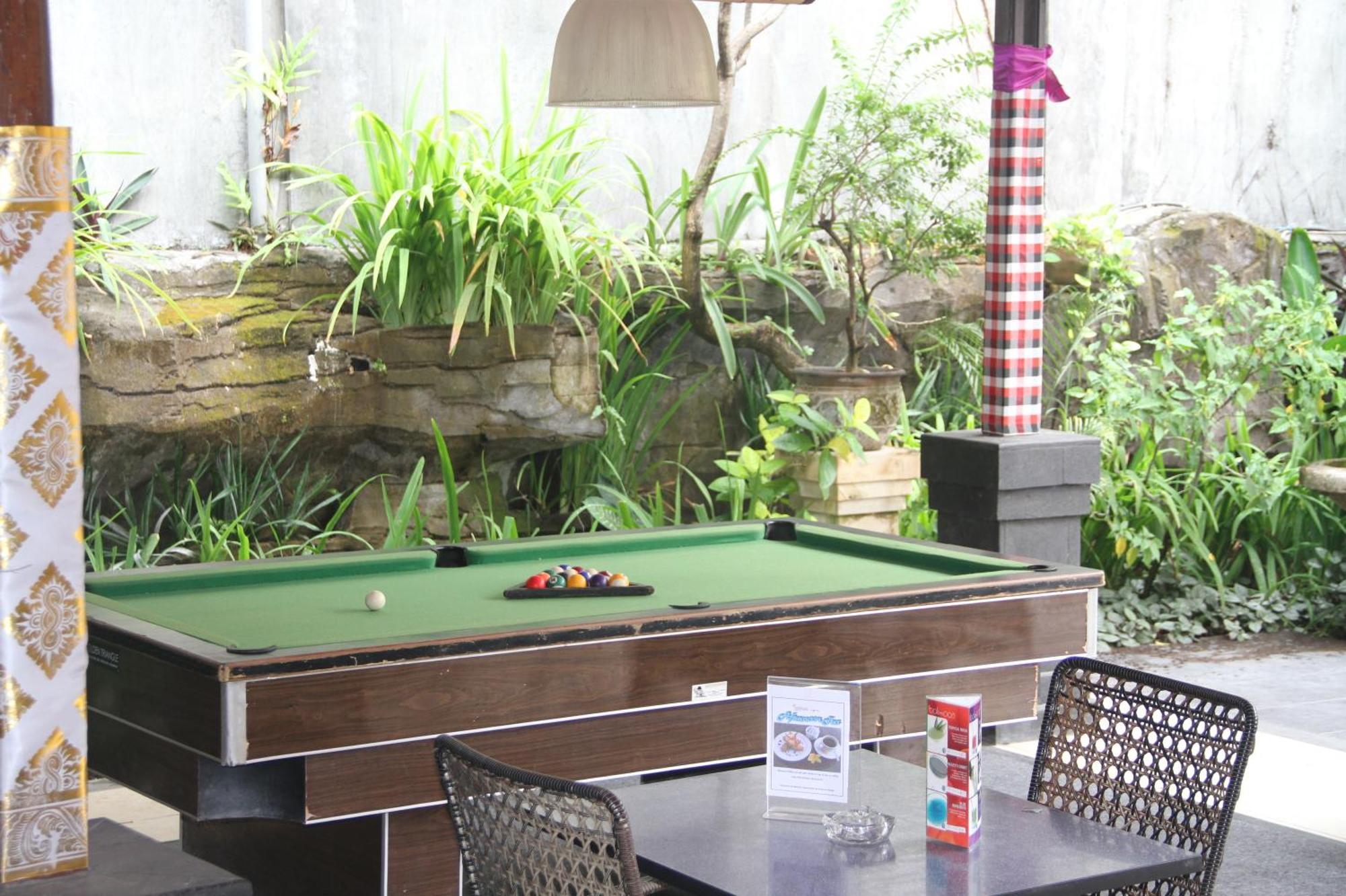 Seminyak Paradiso Hotel Luaran gambar