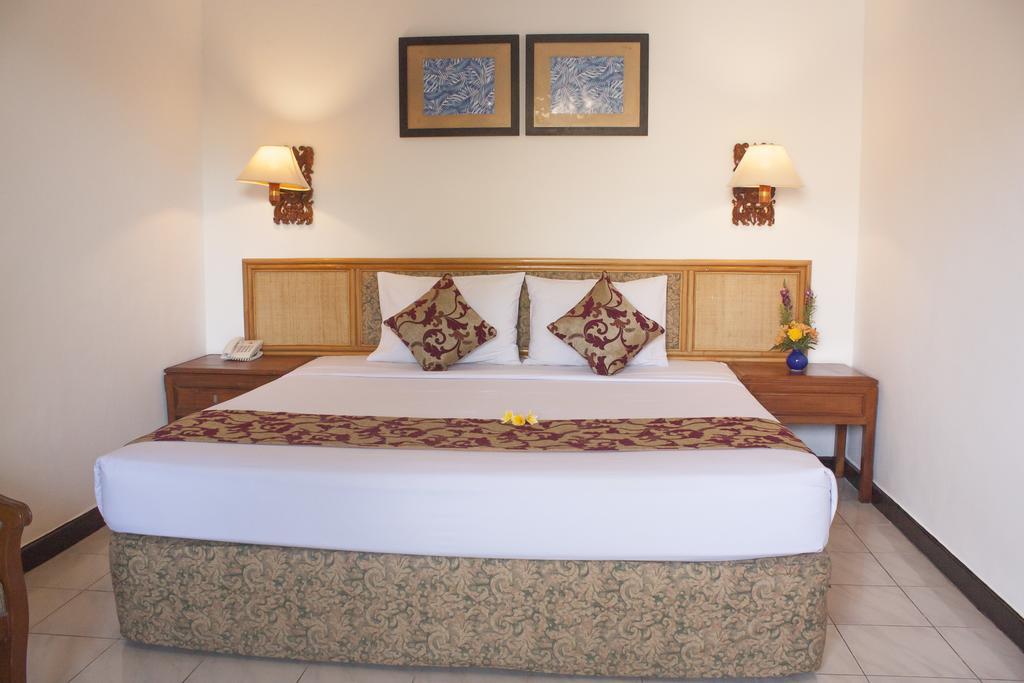 Seminyak Paradiso Hotel Luaran gambar