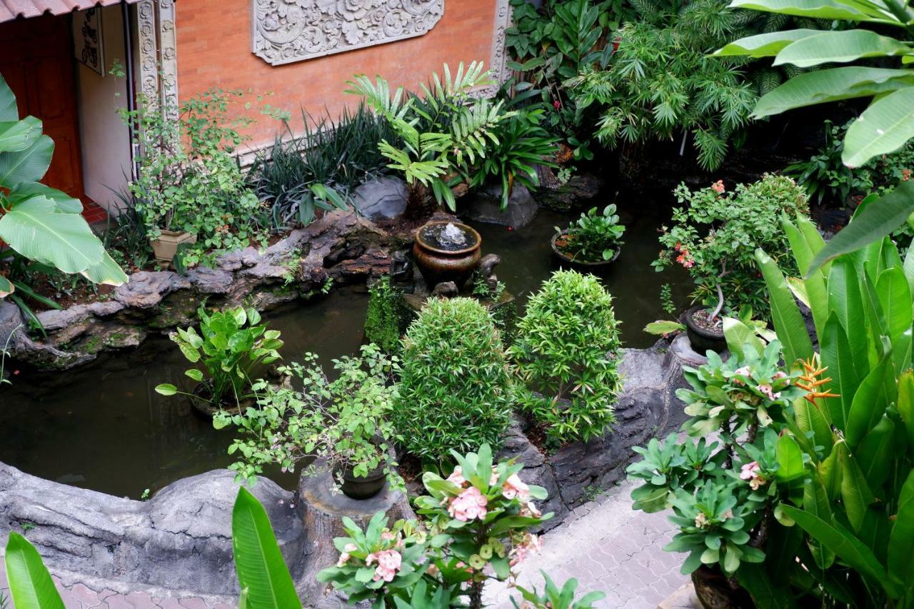 Seminyak Paradiso Hotel Luaran gambar